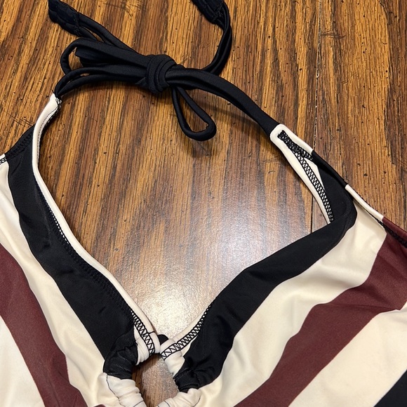 Ocean Dream Swimsuit Top Size 16 - Picture 4 of 8